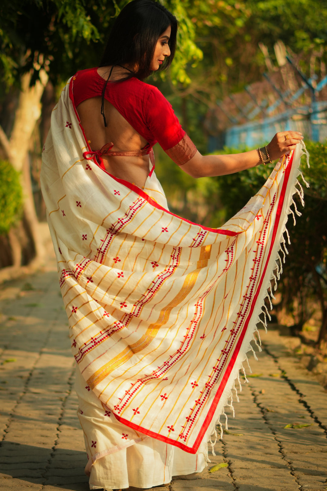 Khesh Embroidery - Red