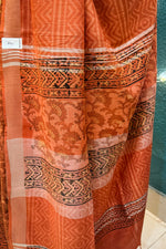 Load image into Gallery viewer, Linen Vanaspati Orange

