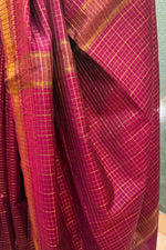 Load image into Gallery viewer, Maheshwari Wine
