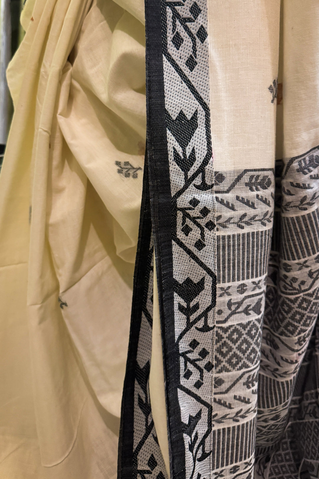 Manipuri Cotton handloom - White Black