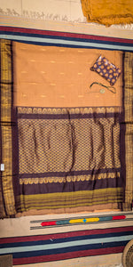 Load image into Gallery viewer, Chocolate and biscuit cotton gadwal
