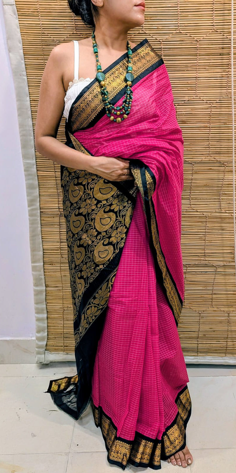 Rani and black cotton gadwal