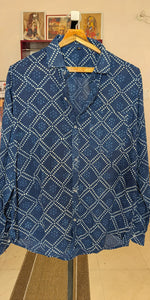 Load image into Gallery viewer, Men's Shirt - Blue Dots
