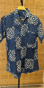 Load image into Gallery viewer, Men's Half Shirt Blue Square
