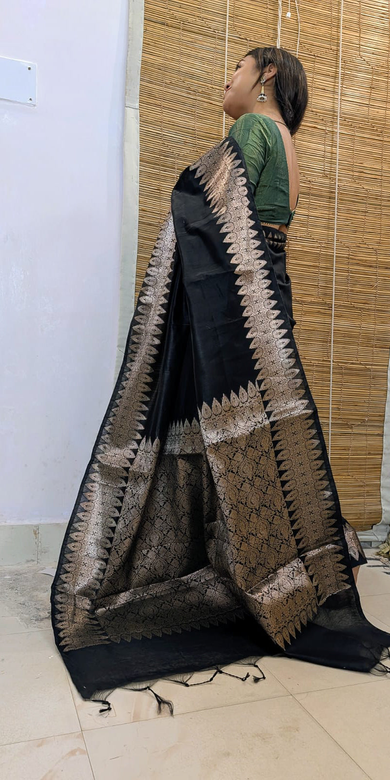 Banarasi Black Plain with Border